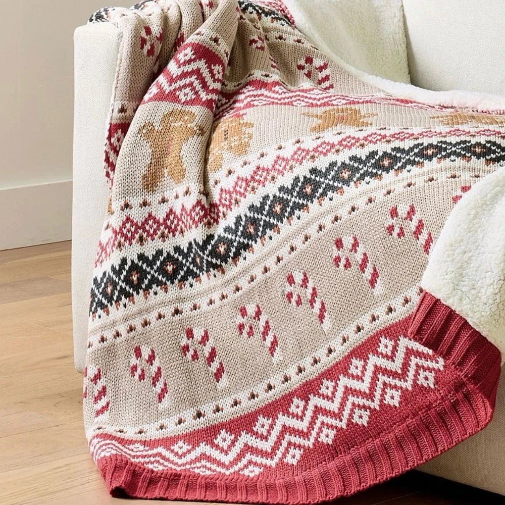 New Pottery Barn Cozy Faux Fur Spice Fair Isle Gingerbread Throw, 50 x 60”